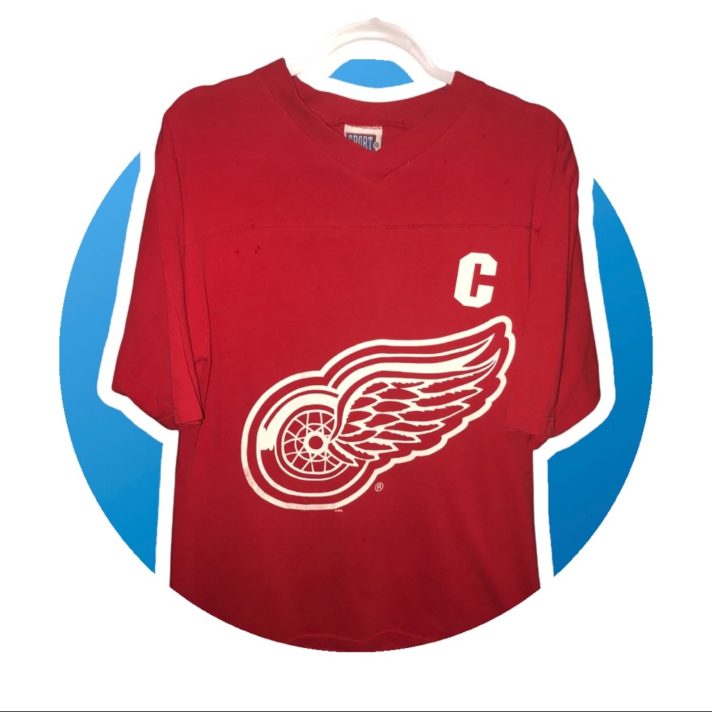 Vintage Yzerman Red Wings T-shirt